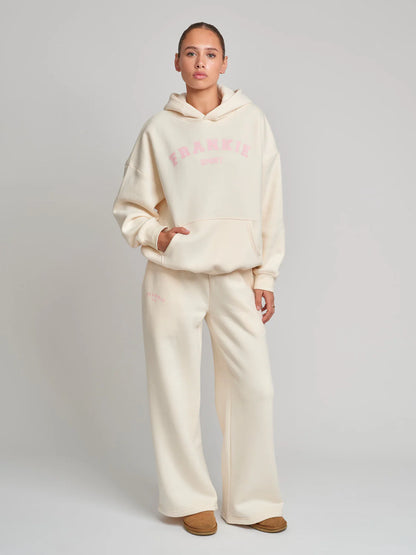Viral Bianca Sweats