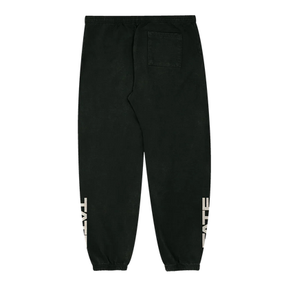 Tate Lips Sweats